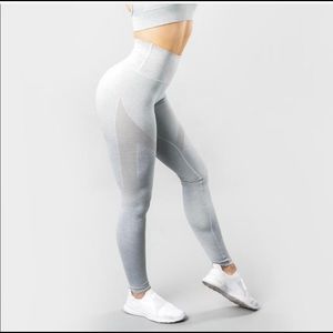 Alphalete Aero legging